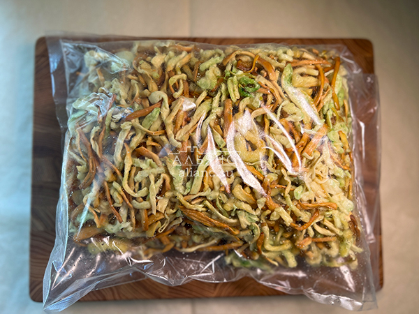 Нитка ЖАРЕНАЯ "Васаби" Oktobersnack 1 кг (сырный продукт) в Южно-Сахалинске