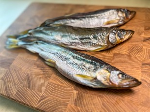 Вобла вяленая (отборная): Корюшка с икрой вяленая ГОСТ (крупная)