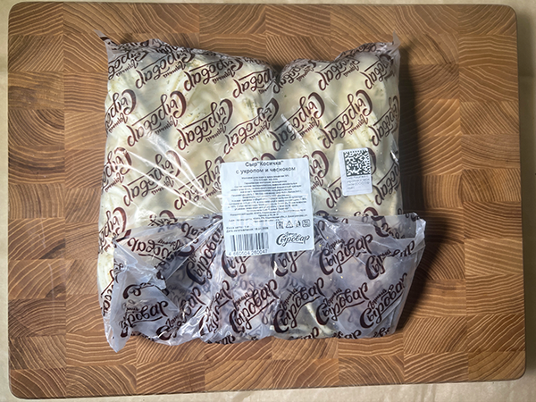 Сыр 1 кг ГОРНЫЙ СЫРОВАР (Косичка с укропом и чесноком) в Южно-Сахалинске